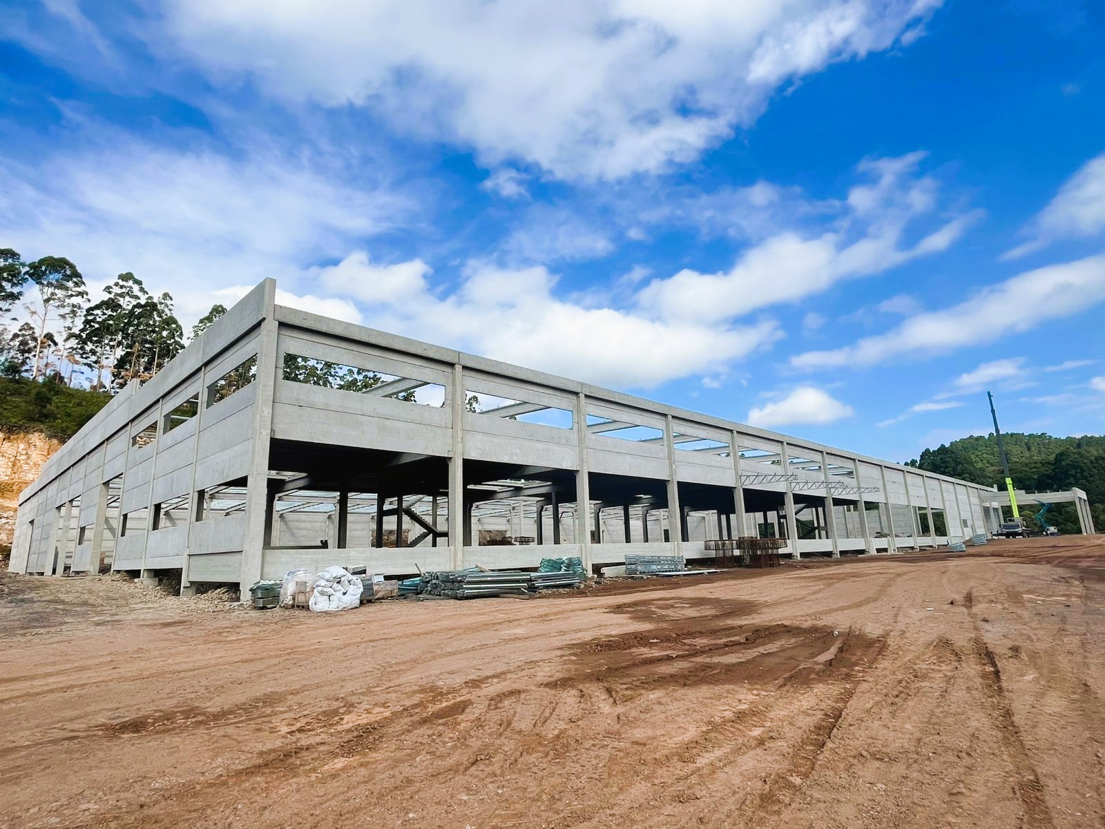 Galvanotek projeta nova fábrica em Barão e sinaliza nova fase de empregos e crescimento no município